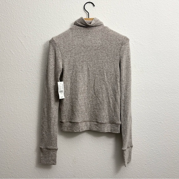 NWT PacSun Turtleneck Top long sleeve size x small - Picture 3 of 11